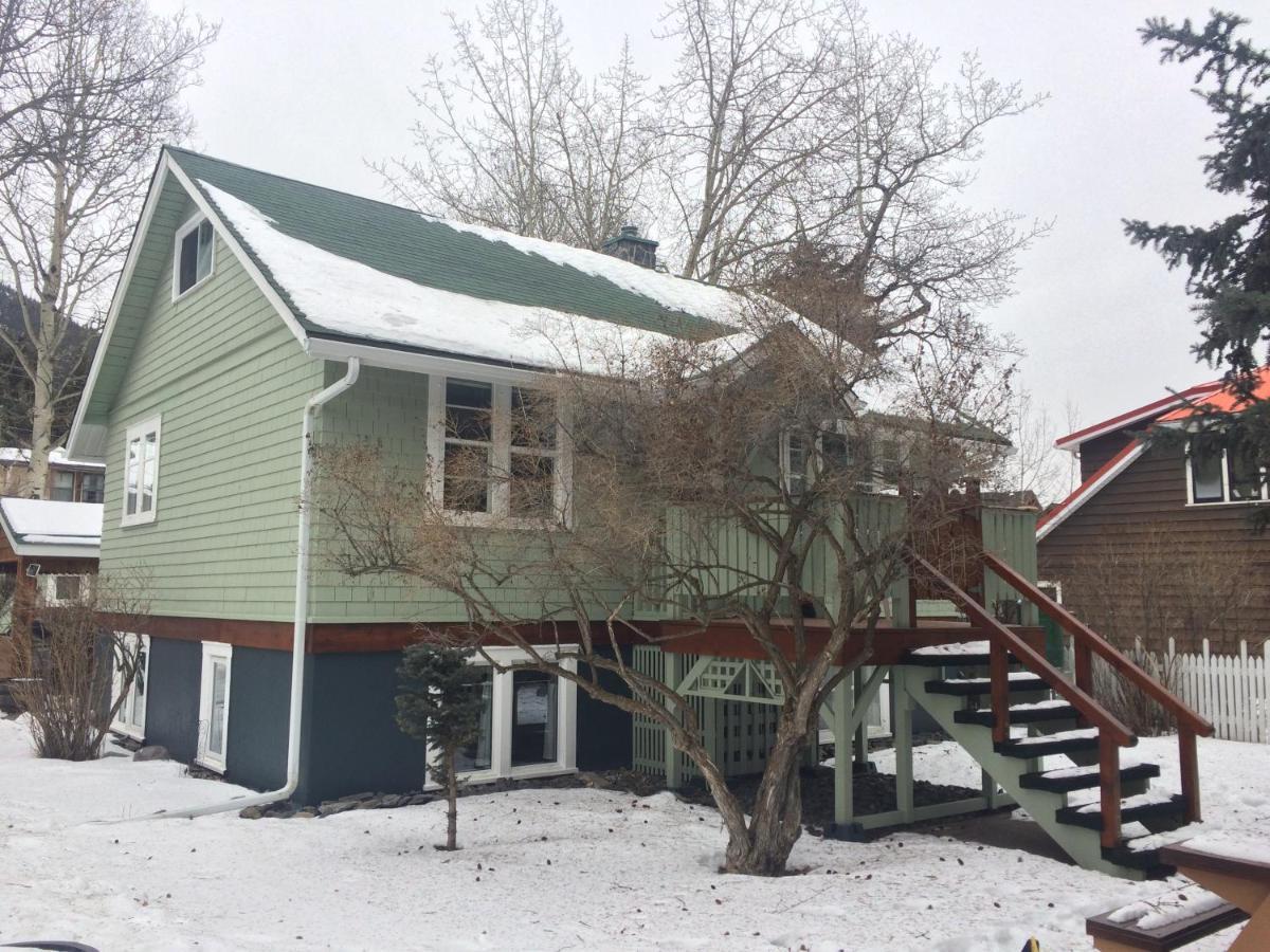 Banff Beaver Cabins Zewnętrze zdjęcie